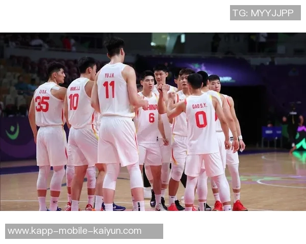 明早无课提前观看王俊杰熬夜为中国男篮加油对战韩国的精彩时刻