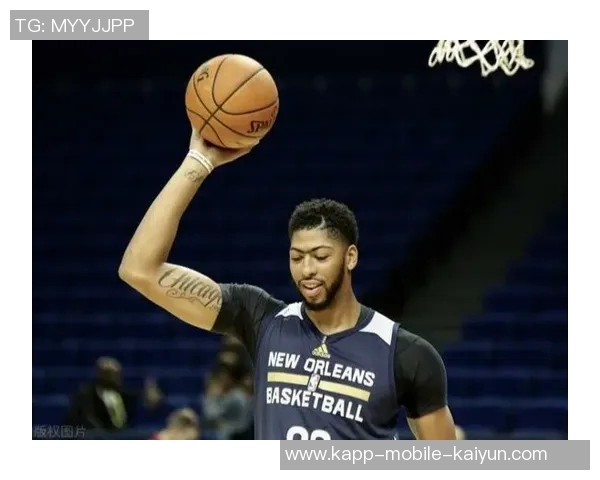 浓眉生涯14季仅5季出战超65场展现玻璃人属性引发关注