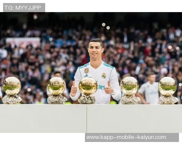 法媒报道库尔扎瓦加盟印尼超万隆队或将在亚冠二级对阵C罗